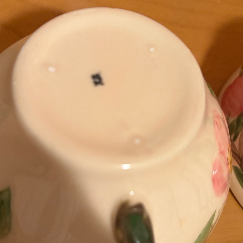 Set of 4 Vintage Franciscan Desert Rose Tea Cups - Picture 5 of 7